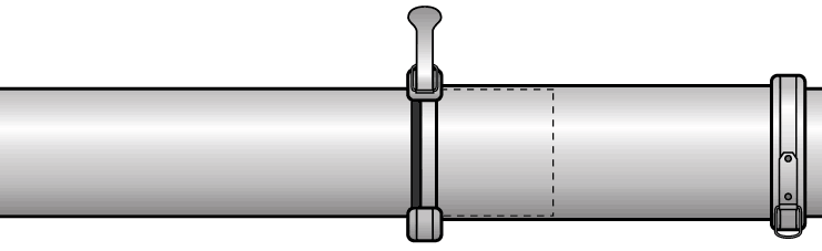 O-Ring against rolled edge of sleeve